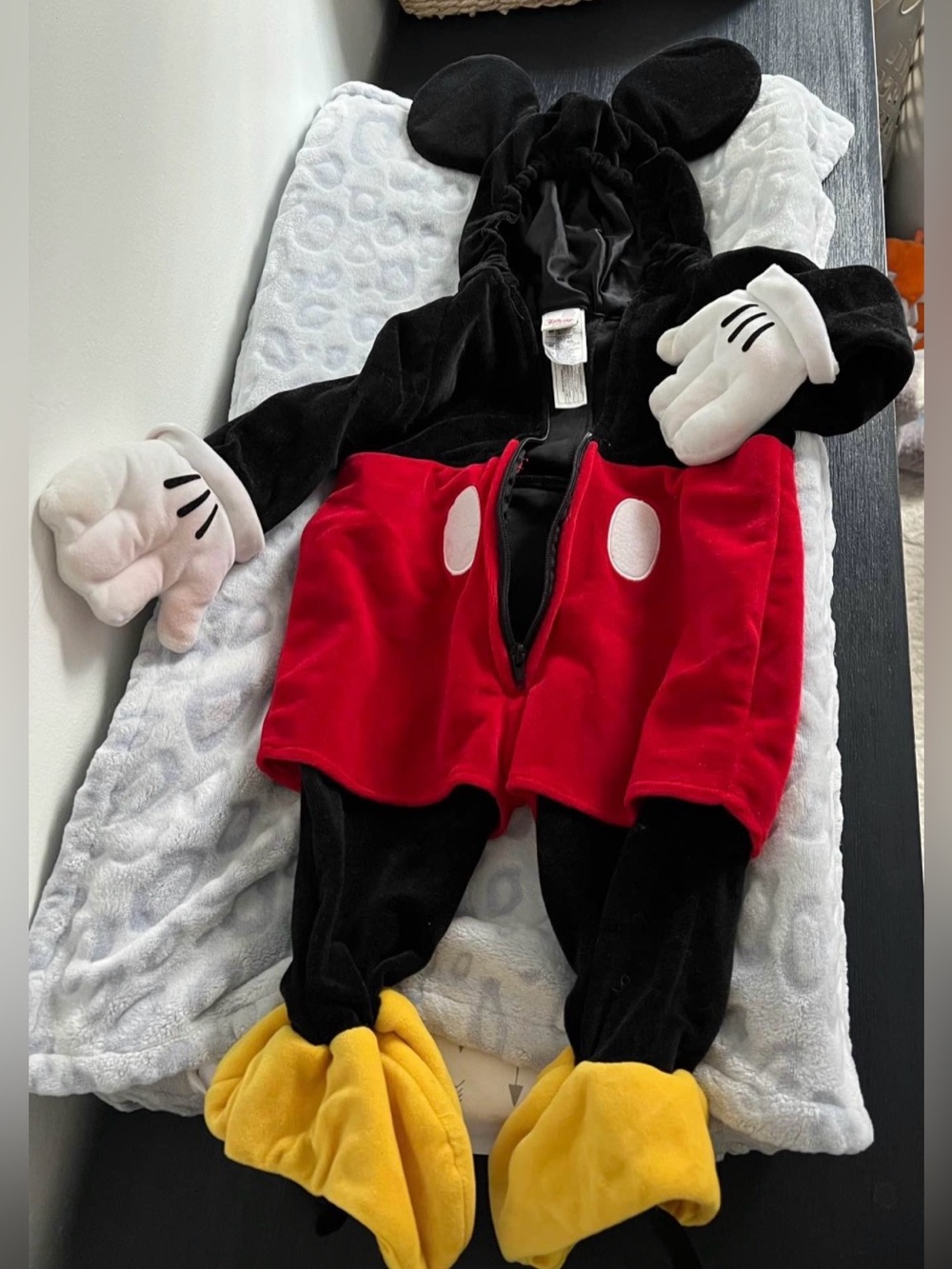 Vintage Disney Store Mickey Mouse Halloween Costume 6 - 12 months